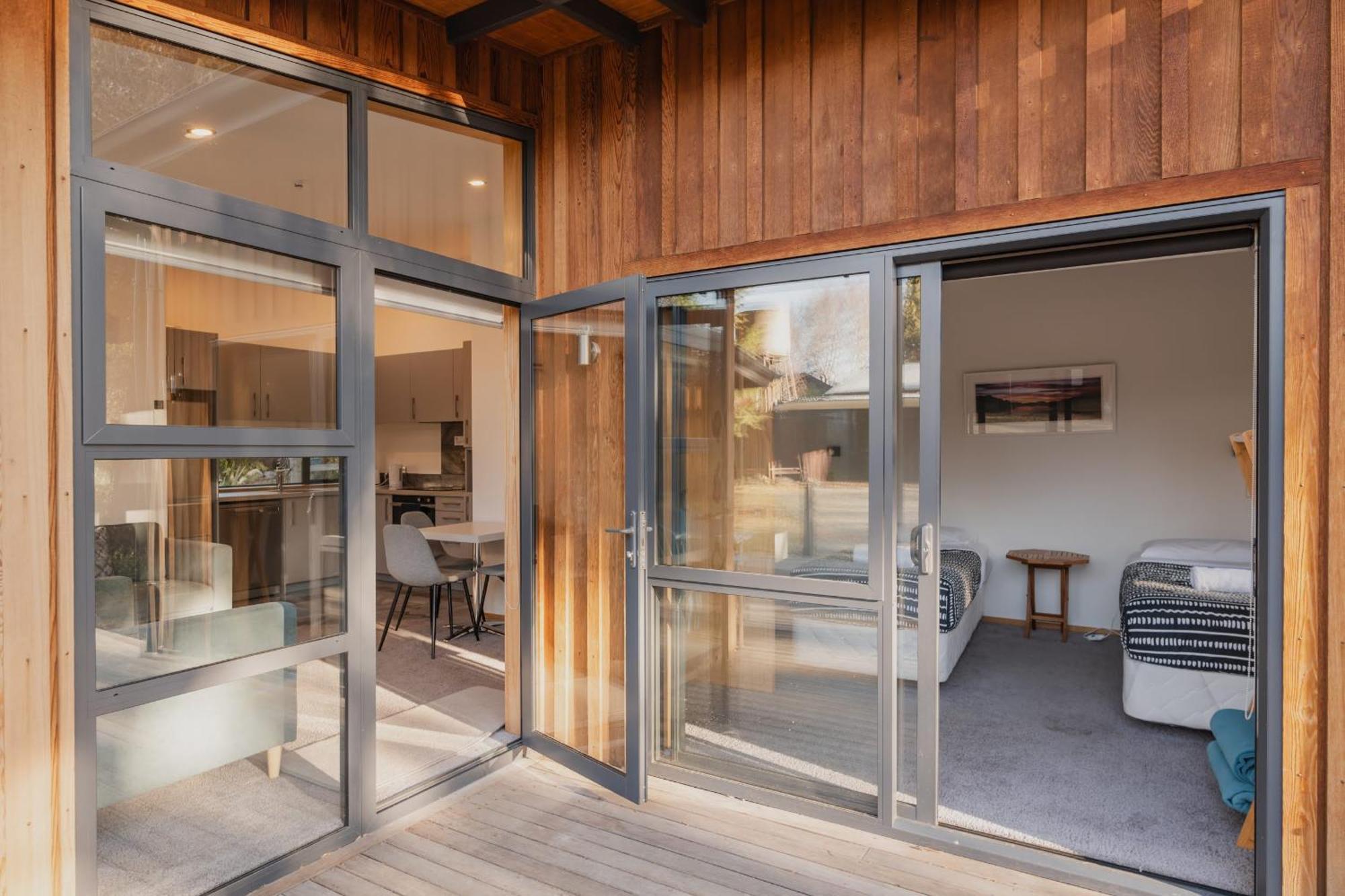 Lake Tekapo Cottages Exterior photo