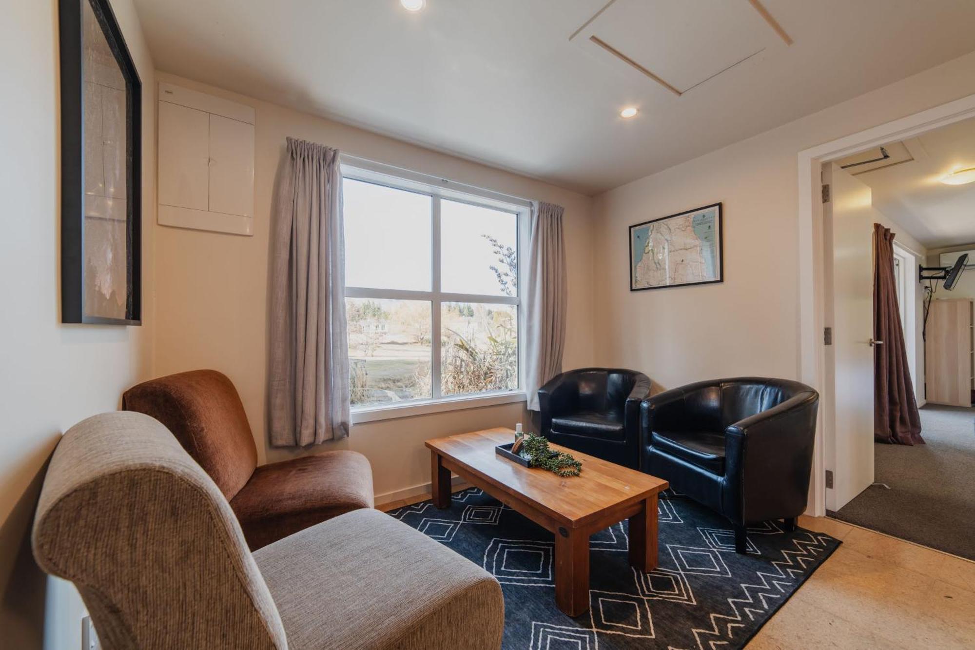 Lake Tekapo Cottages Exterior photo