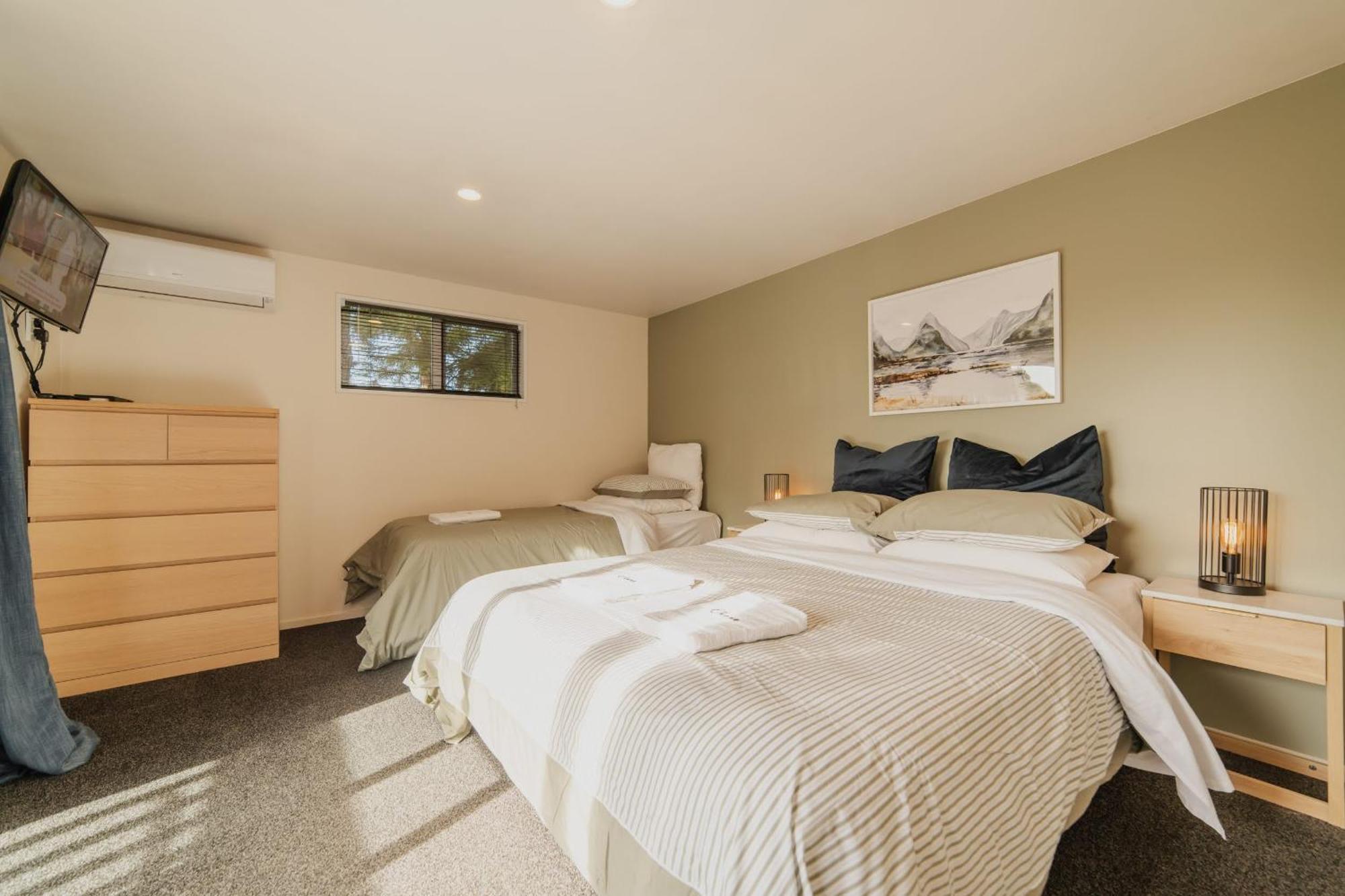 Lake Tekapo Cottages Exterior photo