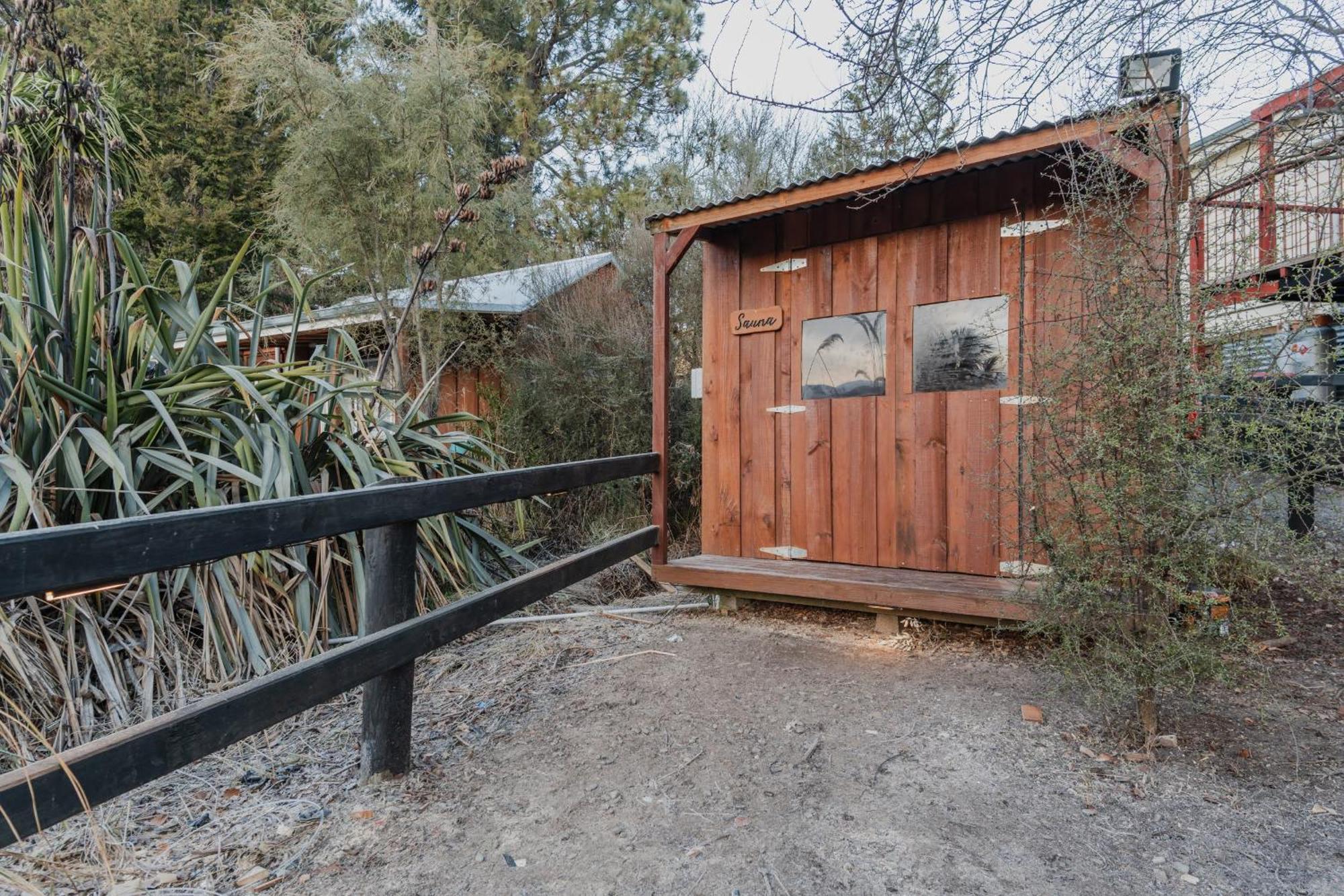 Lake Tekapo Cottages Exterior photo